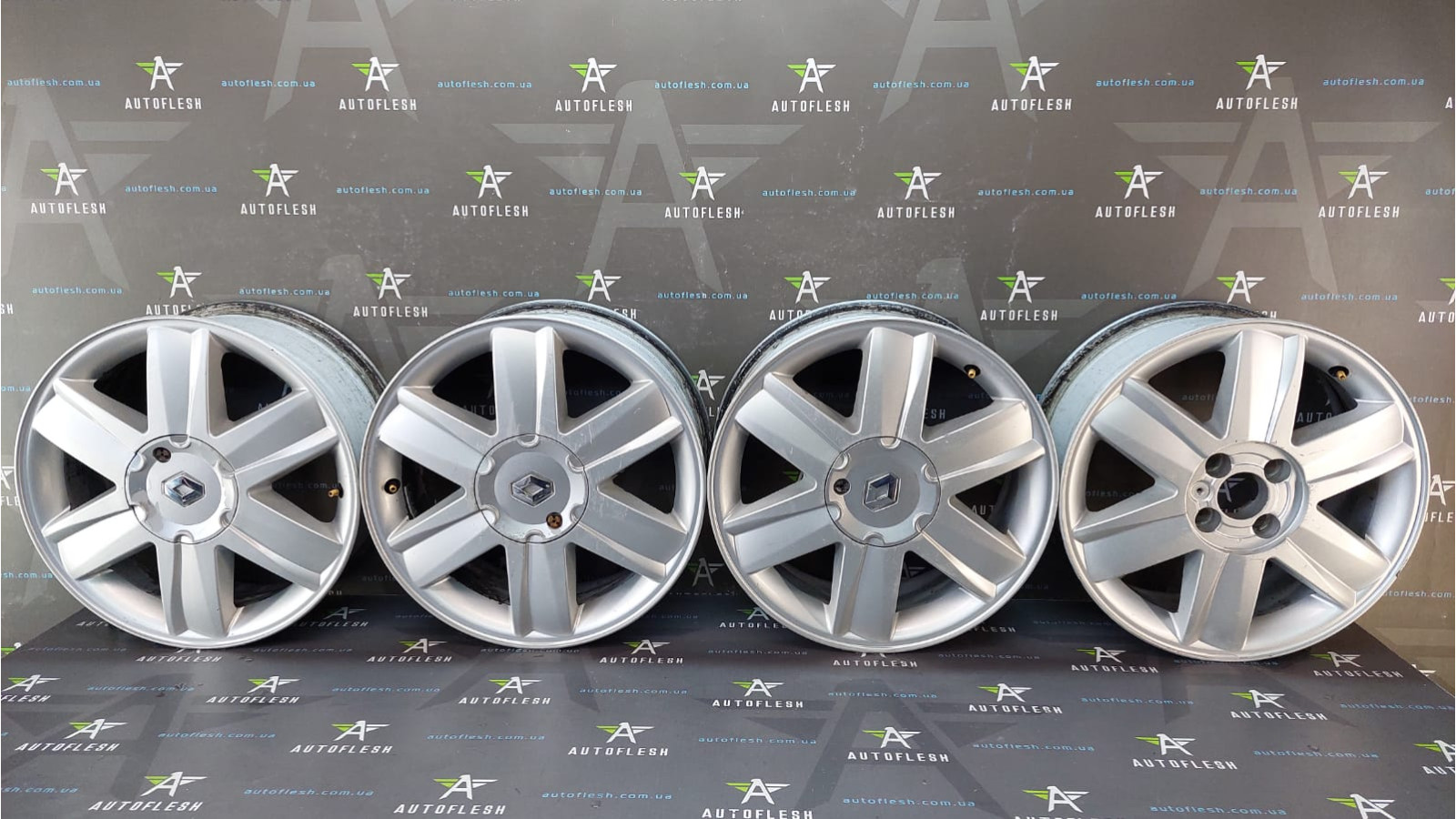 Б/у диски R16, 8200310797, 6.5Jx16CH4/ ET49, разболтовка 4×100 Nervastella для Renault Б/у диски R16, 8200310797, 6.5Jx16CH4/ ET49, разболтовка 4×100 Nervastella для Renault