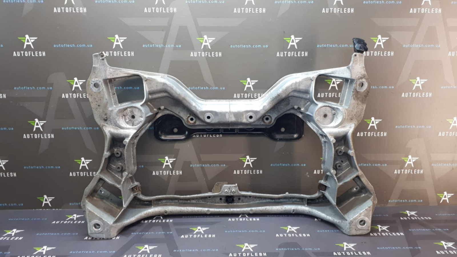 Б/у подрамник/ балка передняя 2036280657 для Mercedes C-Class/ CLC-Class/ CLK