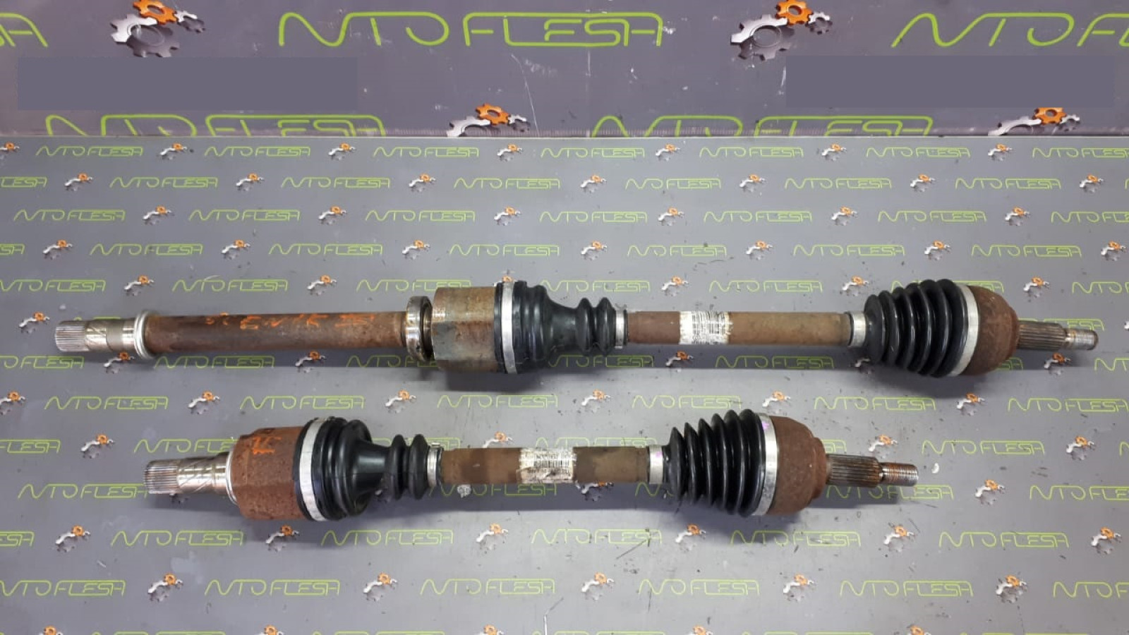 Б/у привод правый 8200436366 для Renault Megane II/ Scenic II