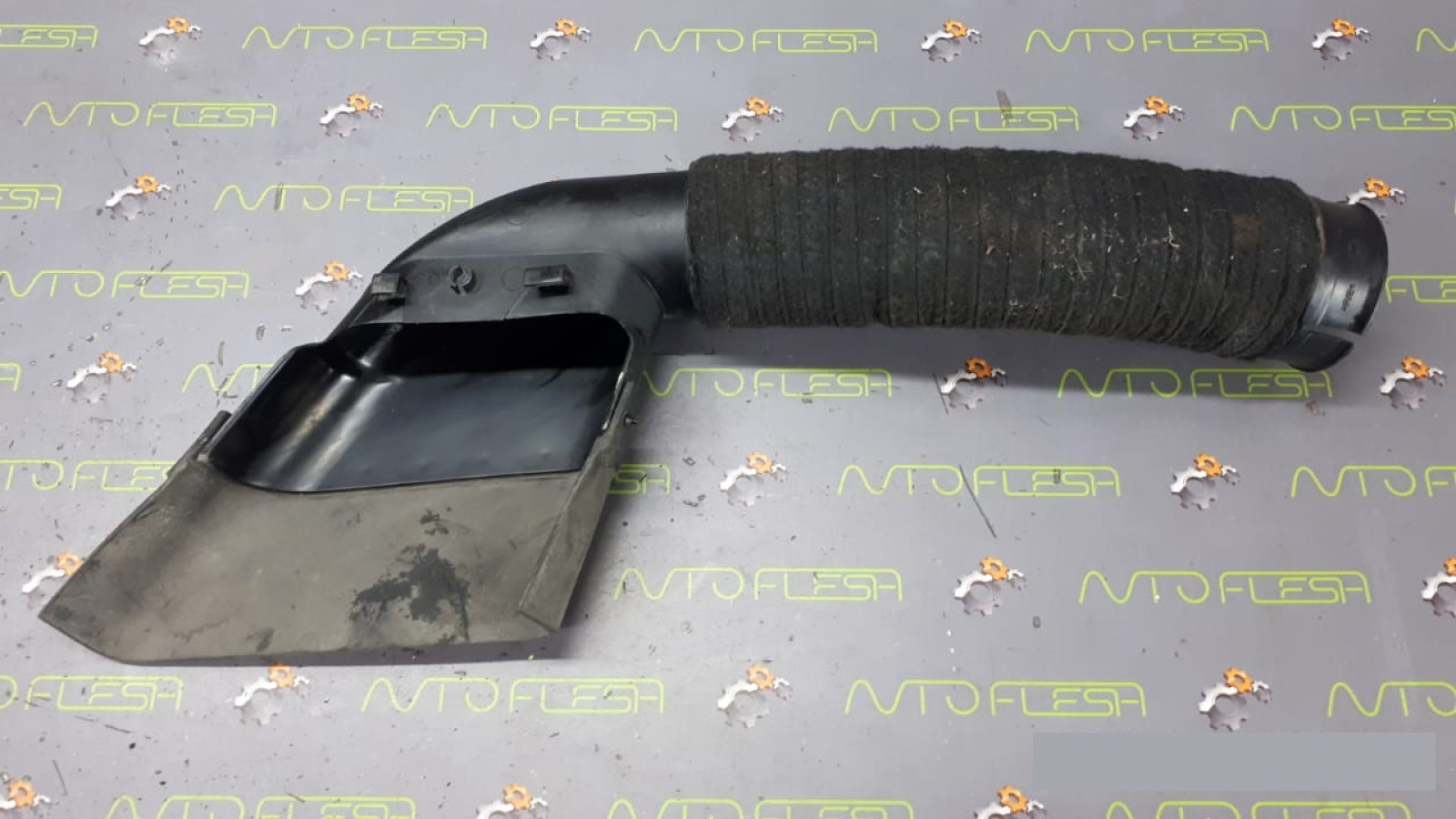 Б/у воздухозаборник 8200177232 для Renault Megane II/ Scenic II