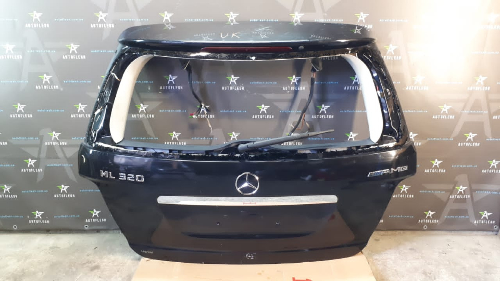 Б/у крышка багажника/ ляда для Mercedes ML Class W164