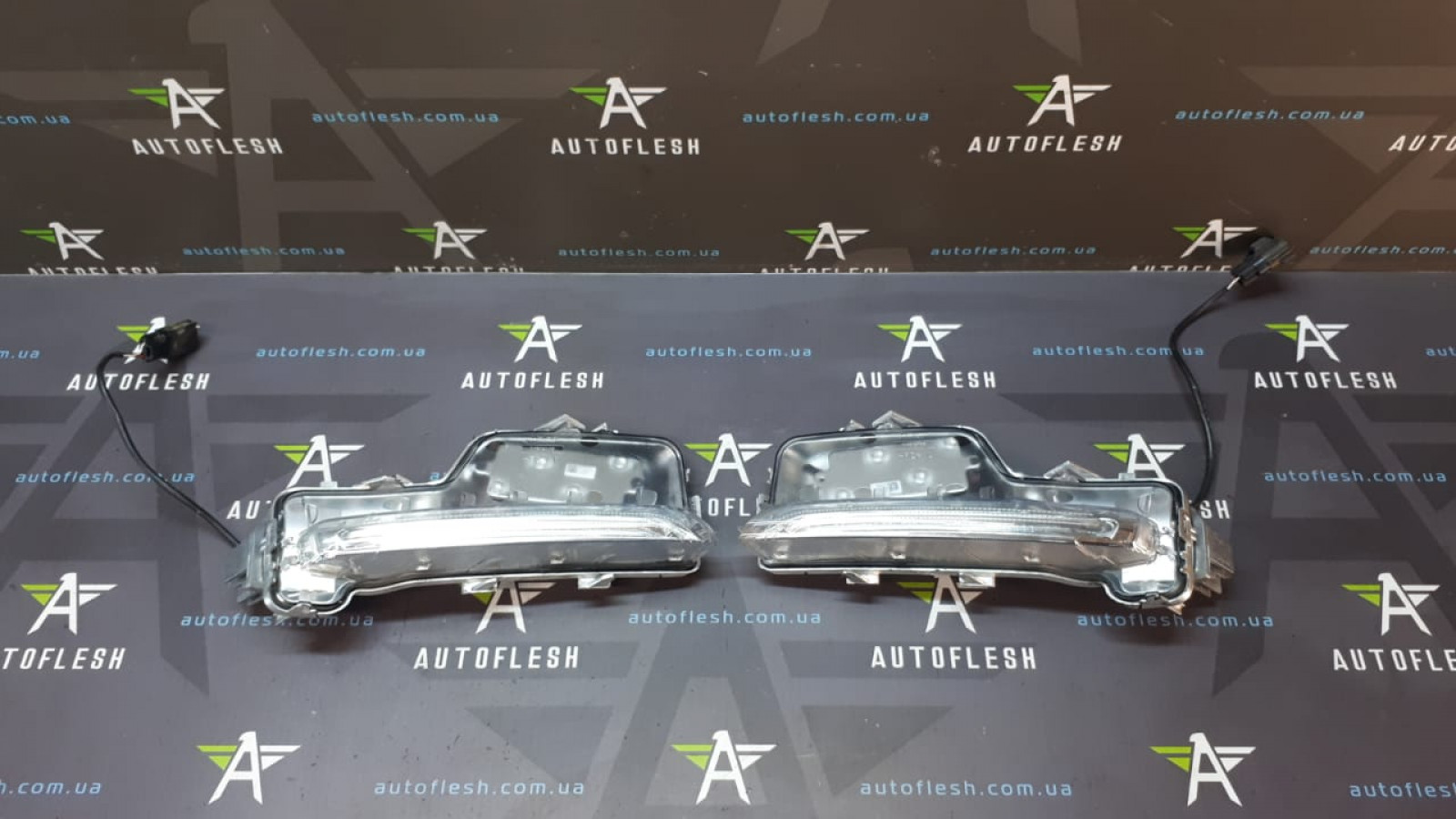 Б/у фара дневного света 3135289, 31353290 для Volvo S60 II/ V60 Б/у фара дневного света 3135289, 31353290 для Volvo S60 II/ V60