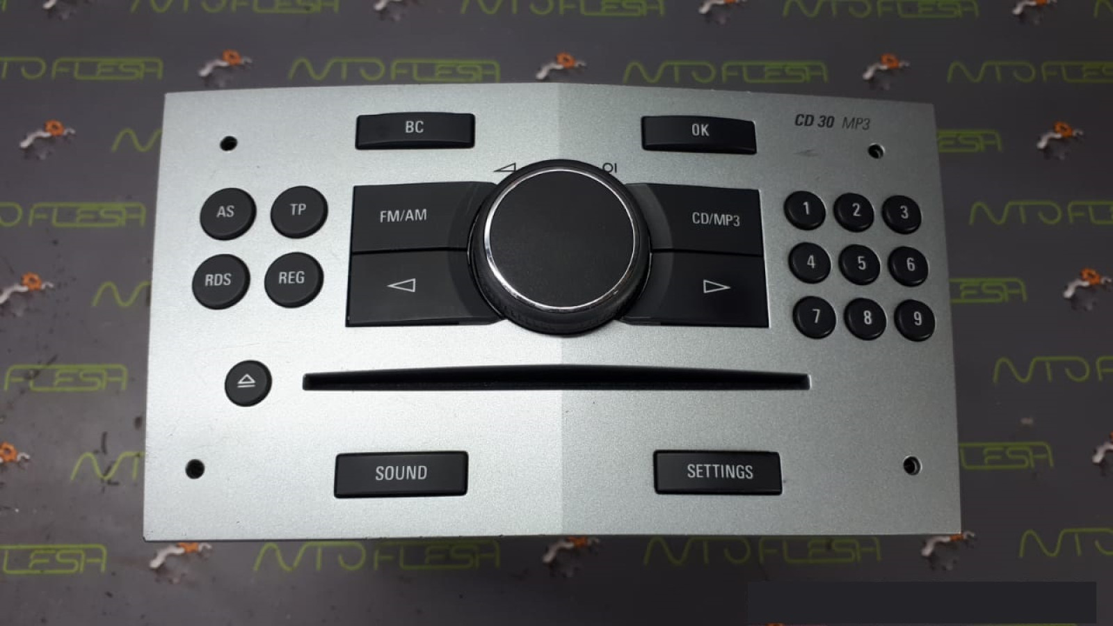 Б/у автомагнитола 497316088, радио, CD, MP3 для Opel Astra H/ Corsa D/ Zafira B
