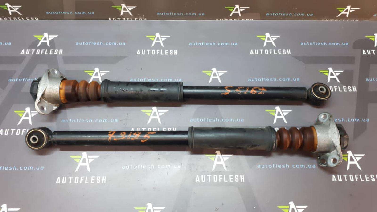 Б/у амортизатор задний в сборе 6R0513025, 6R0512011BR для Audi/ Seat/ Skoda/ Volkswagen