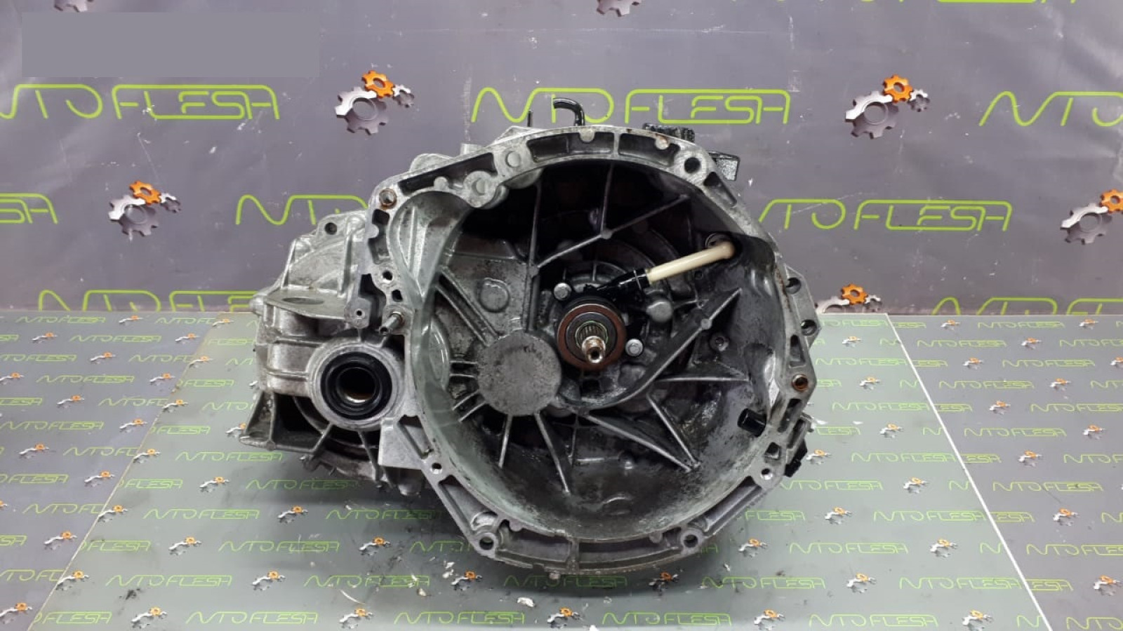 Б/у КПП ND4004, 8200939575, 1.9 dCi, 6-ти ступка для Renault Megane III/ Scenic III Б/у КПП ND4004, 8200939575, 1.9 dCi, 6-ти ступка для Renault Megane III/ Scenic III