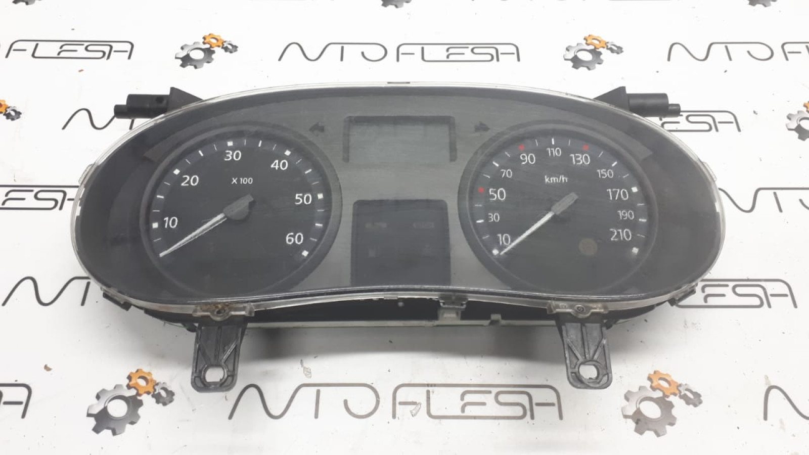 Б/у панель приборов 8200961811 для Nissan Primastar/ Opel Vivaro/ Renault Trafic Б/у панель приборов 8200961811 для Nissan Primastar/ Opel Vivaro/ Renault Trafic