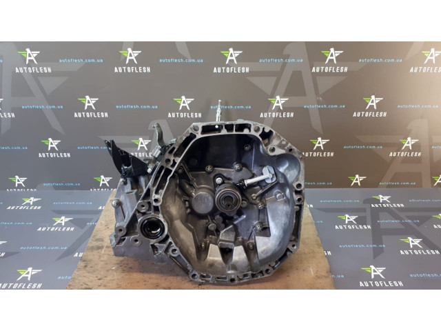 Б/у КПП/ коробка передач JR5306/ 82000050157, 1.5 dCi для Renault Clio III/ Kangoo II/ Modus/ Scenic II