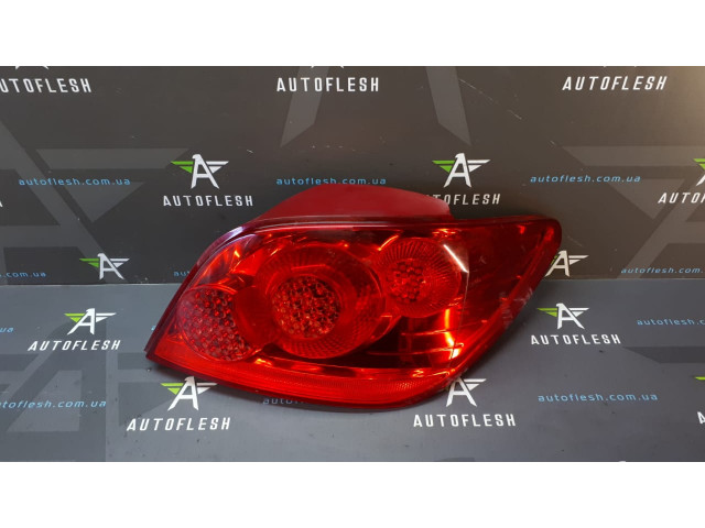 Б/у фонарь задний правый 00006351X0 для Peugeot 307
