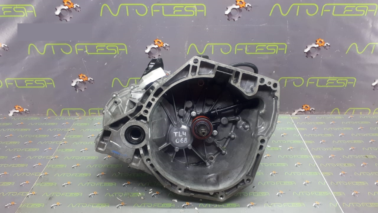 Б/у КПП/ коробка передач TL4068, 1.2 TCE для Renault Megane III/ Scenic III Б/у КПП/ коробка передач TL4068, 1.2 TCE для Renault Megane III/ Scenic III