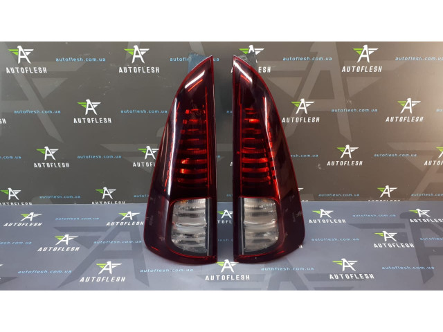 Б/у фонарь задний правый-левый 8200394722, 8200394724 для Renault Espace IV