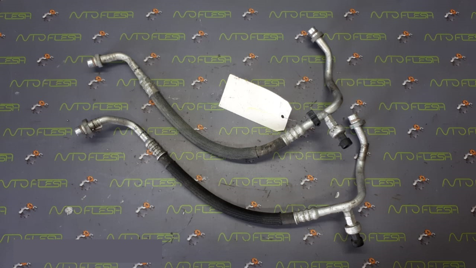 Б/у трубка кондиционера 8200899766 для Mercedes Citan/ Renault Kangoo II Б/у трубка кондиционера 8200899766 для Mercedes Citan/ Renault Kangoo II