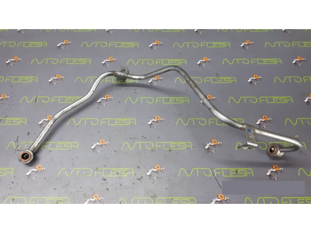 Б/у трубка подачи масла турбины 8200680655, 2.0 dCi для Opel Vivaro/ Renault Trafic II