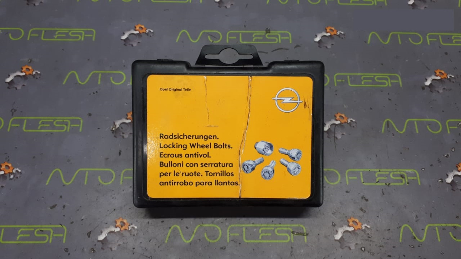 Б/у комплект секреток/ колесный болт 9162914 для Opel