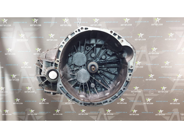 Б/у КПП/ коробка передач PF6018/ 8200935224, 2.3 CDi для Nissan NV400/ Opel Movano/ Renault Master III