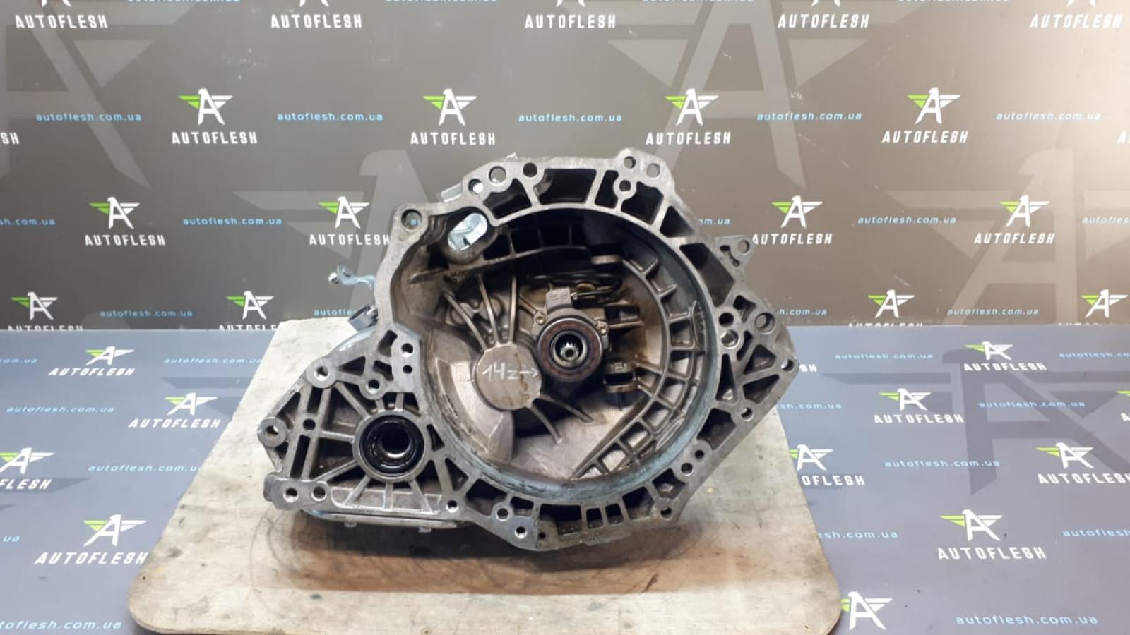 Б/у КПП/ коробка передач в сборе 55555930/ 12992510, 1.3 CDTI (F17) для Opel Б/у КПП/ коробка передач в сборе 55555930/ 12992510, 1.3 CDTI (F17) для Opel