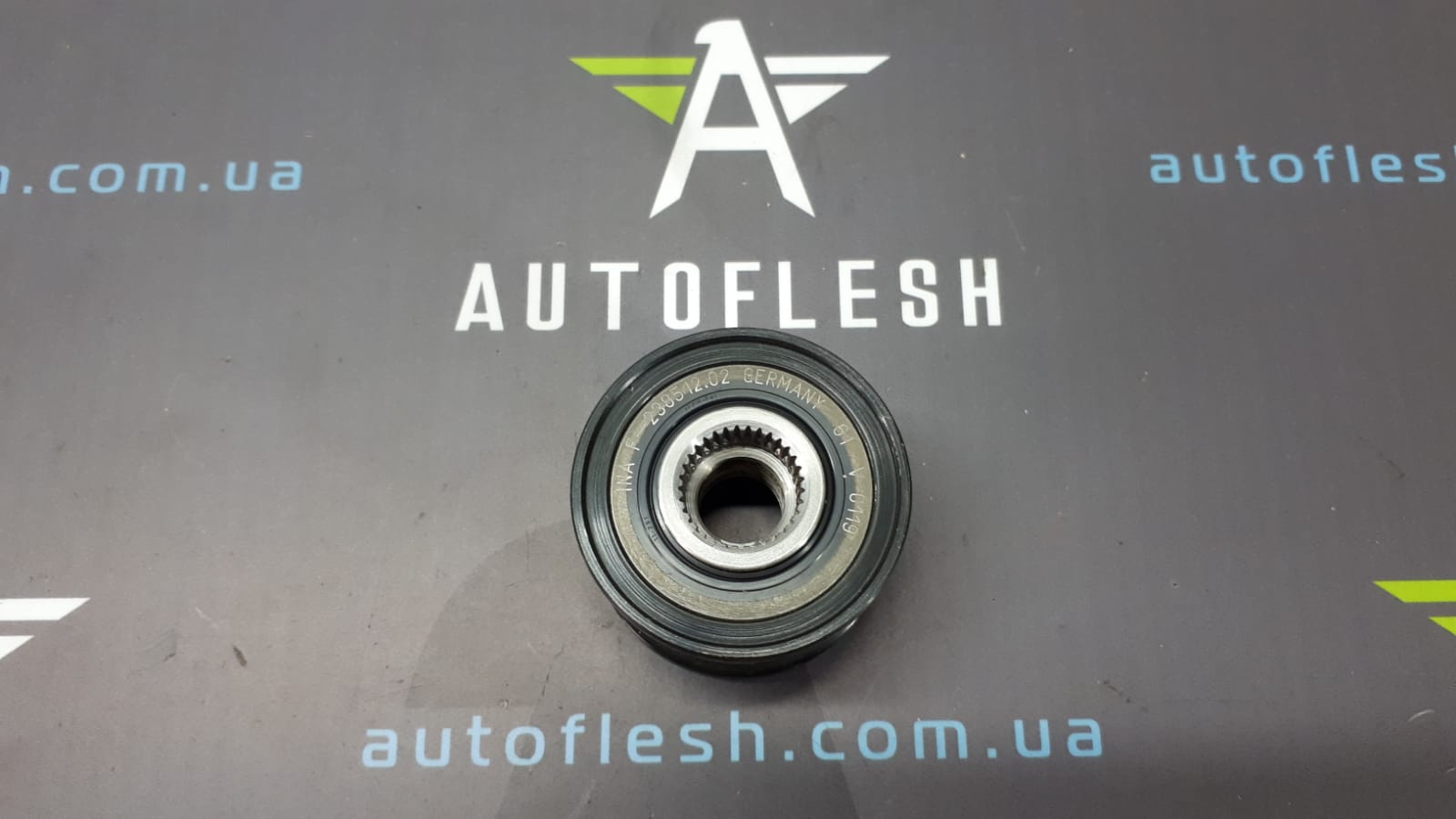 Б/у шкив генератора 7701062985 для Dacia/ Nissan/ Opel/ Renault/ Smart