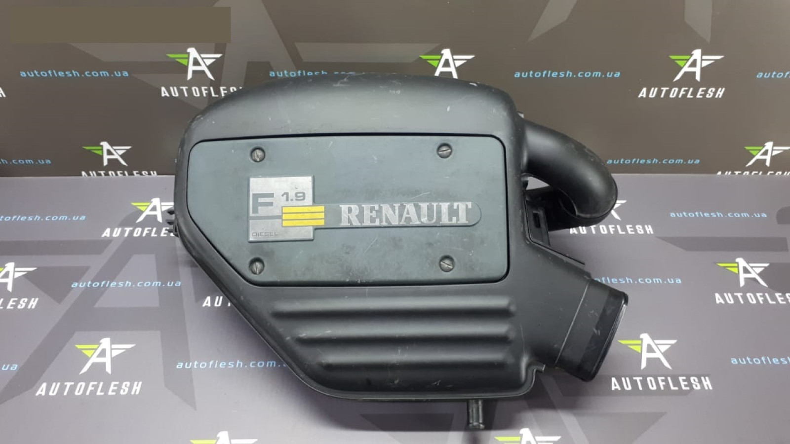 Б/у корпус воздушного фильтра 7700114184/ 7700105844, 1.9 D для Renault Clio II/ Kangoo
