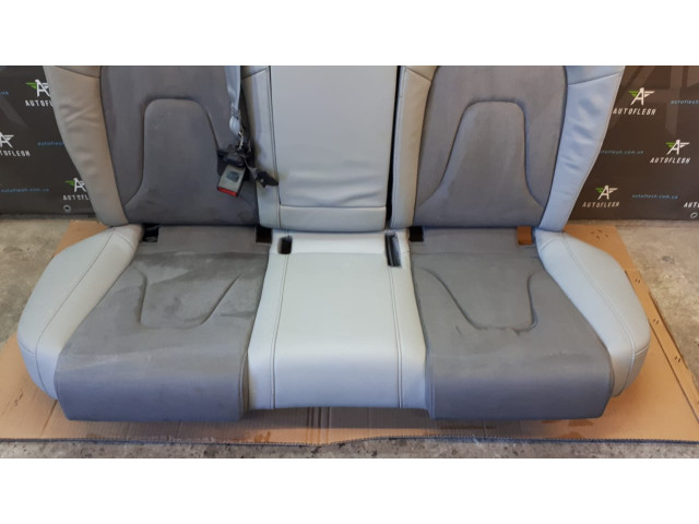 Б/у сиденья передние/ задние 8K0881105G (кожа, алькантара) для Audi A4 универсал Б/у сиденья передние/ задние 8K0881105G (кожа, алькантара) для Audi A4 универсал