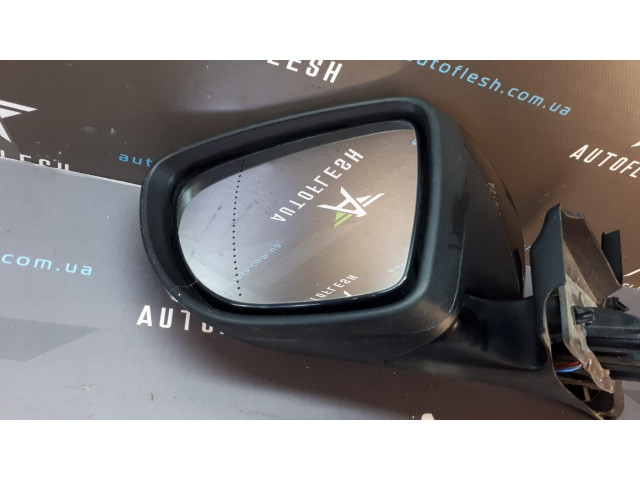 Б/у зеркало левое в сборе 963021816R, 963669996R для Renault Zoe Б/у зеркало левое в сборе 963021816R, 963669996R для Renault Zoe