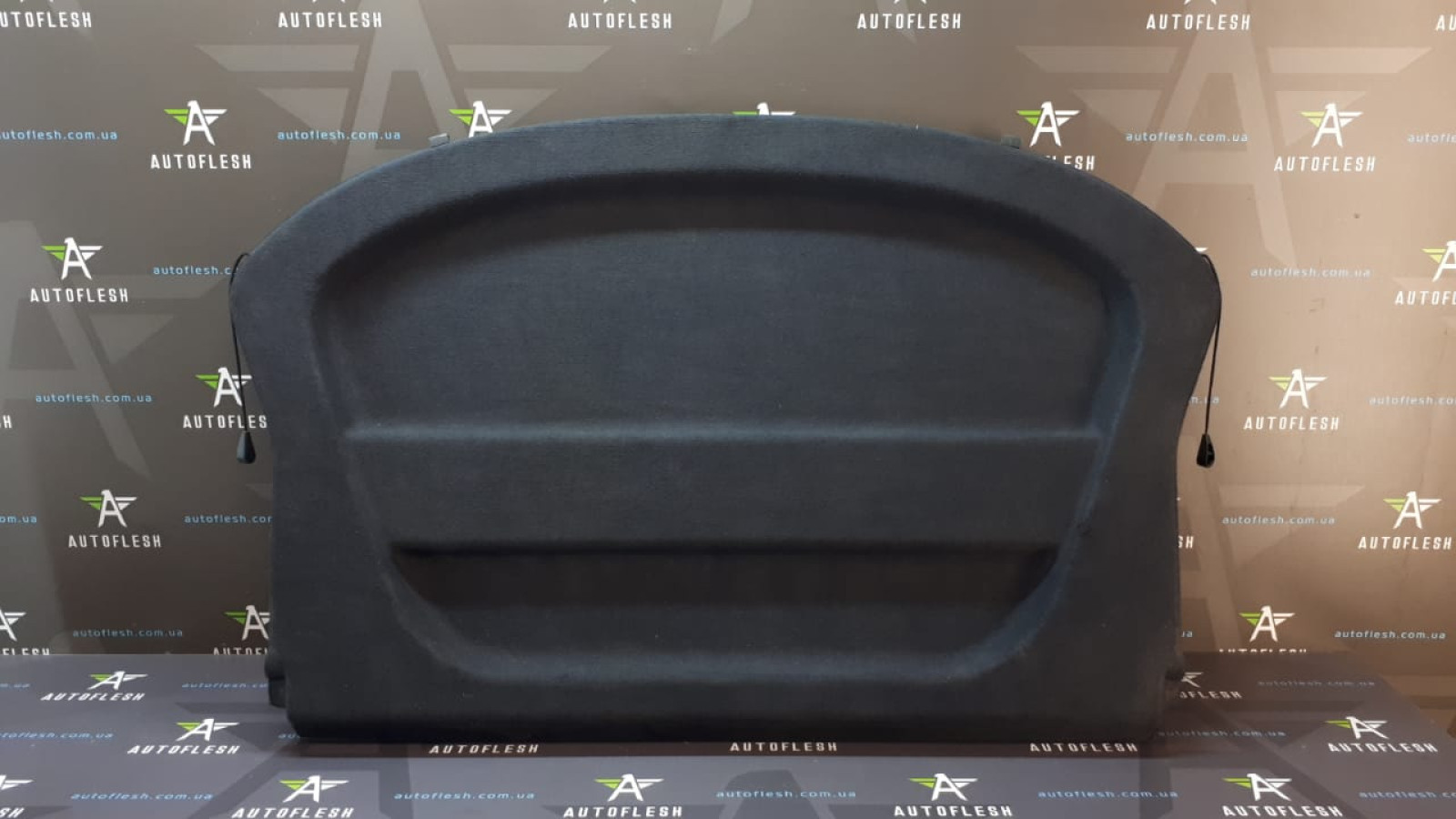 Б/у полка багажника 794200017R для Renault Megane III Б/у полка багажника 794200017R для Renault Megane III