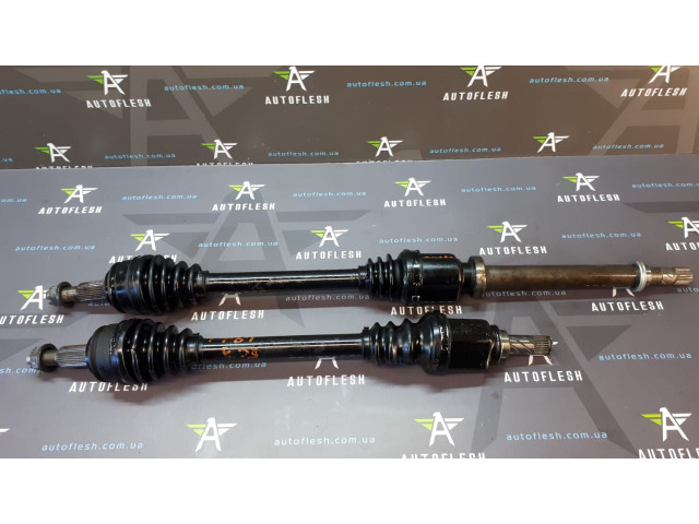Б/у привод передний/ полуось 8201235167, 8200687739 для Renault Kangoo