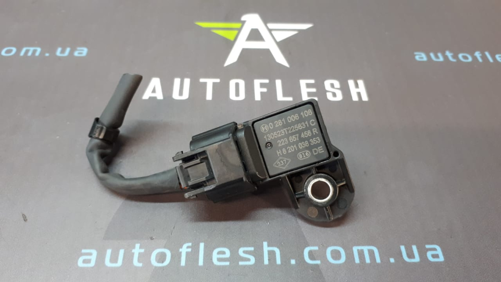 Б/у датчик давления наддува 0281006108, 223657458R для Dacia/ Infiniti/ Mercedes/ Nissan/ Opel/ Renault