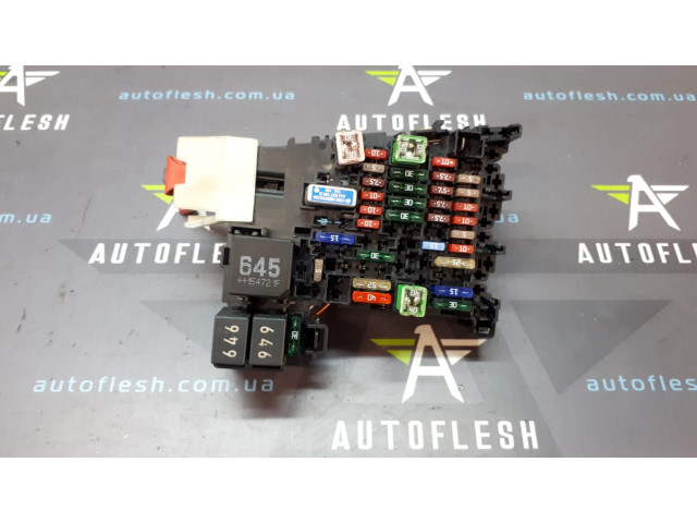 Б/у блок предохранителей 5Q0937615C для Audi/ Seat/ Skoda/ Volkswagen Б/у блок предохранителей 5Q0937615C для Audi/ Seat/ Skoda/ Volkswagen
