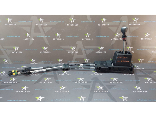 Б/у кулиса КПП в сборе/ тросы кулисы КПП 9807592780, 119171547, 2.0 BlueHDi для Citroen C4 Picasso II Б/у кулиса КПП в сборе/ тросы кулисы КПП 9807592780, 119171547, 2.0 BlueHDi для Citroen C4 Picasso II
