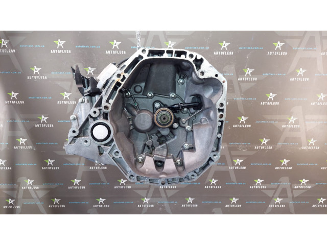 Б/у КПП в сборе/ коробка передач JR5336/ 8200973738, 1.5 CDI для Dacia Logan II/ Sandero II