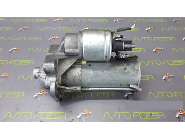 Б/у стартер 233003329R, 1.5 dCi для Dacia/ Mercedes/ Nissan/ Renault