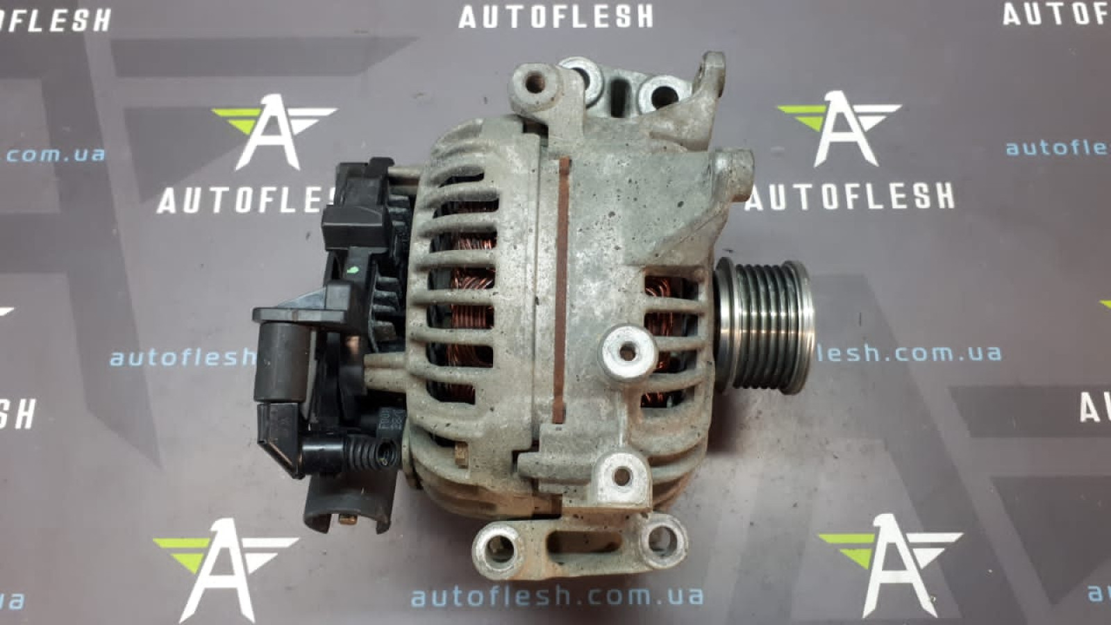Б/у генератор 0124625014, A0131540002 для Mercedes C-Class/ CLC/ CLK/ E-Class/ S-Class Б/у генератор 0124625014, A0131540002 для Mercedes C-Class/ CLC/ CLK/ E-Class/ S-Class