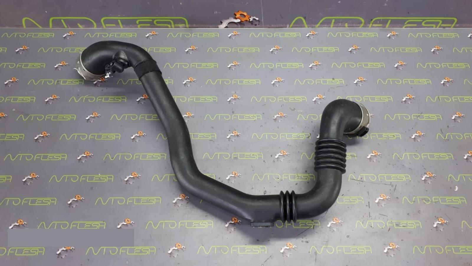 Б/у патрубок интеркуллера 8200748681, 1.5 dCi для Renault Clio III