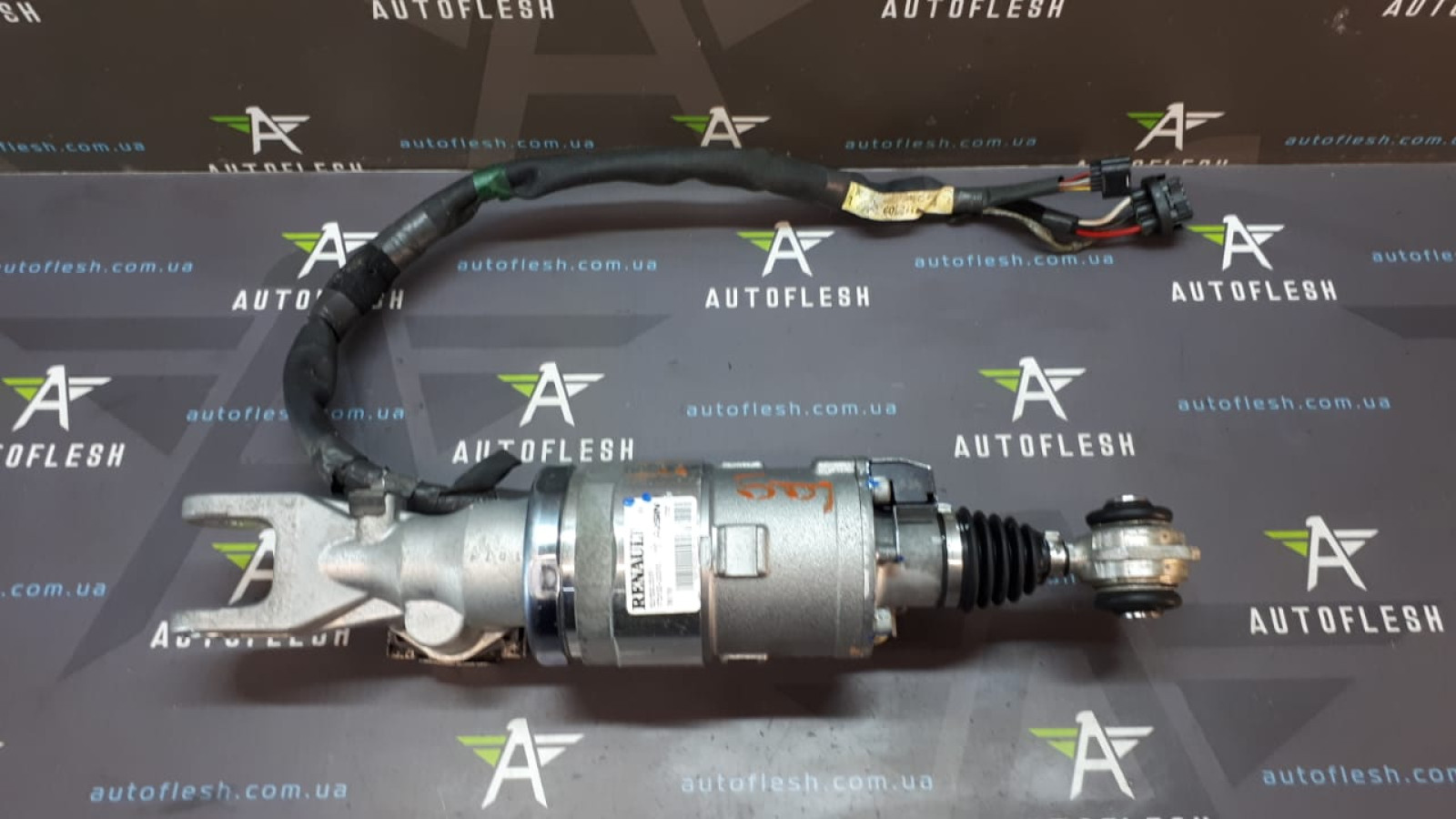 Б/у рулевой механизм 521530001R, 172100-20010 для Renault Laguna III