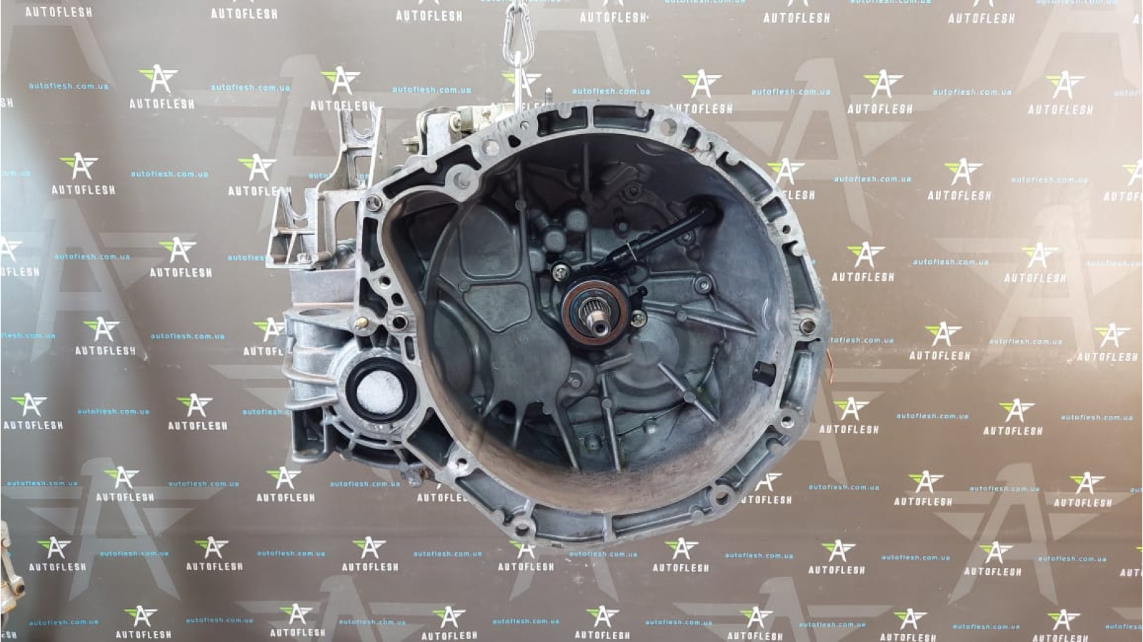 Б/у КПП/ коробка передач ND002/ 8200128325, 1.9 dCi для Renault Grand Scenic II/ Scenic II