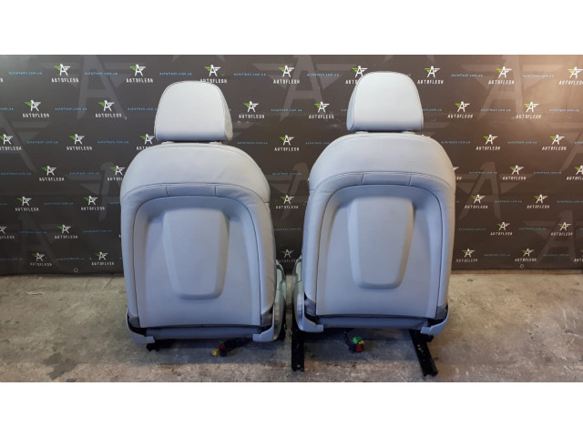 Б/у сиденья передние/ задние 8K0881105G (кожа, алькантара) для Audi A4 универсал Б/у сиденья передние/ задние 8K0881105G (кожа, алькантара) для Audi A4 универсал