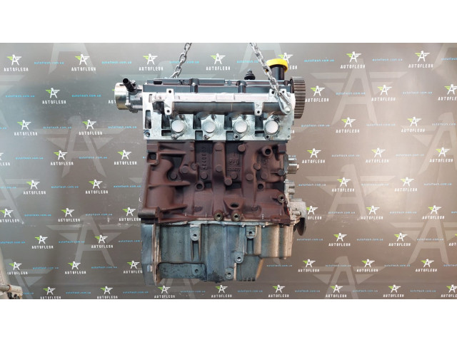 Б/у двигатель K9K714, 1.5 dCi Euro 4 для Dacia/ Mercedes/ Nissan/ Renault Б/у двигатель K9K714, 1.5 dCi Euro 4 для Dacia/ Mercedes/ Nissan/ Renault