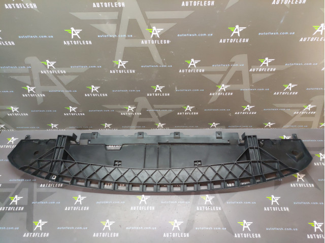 Захист бампера переднього 8200501560 Renault Kangoo 2 Захист бампера переднього 8200501560 Renault Kangoo 2
