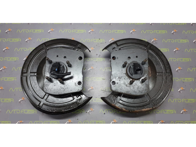 Б/у ступица задняя в сборе с ABS 1604316, 93178626 для Opel Astra H/ Meriva B/ Zafira B