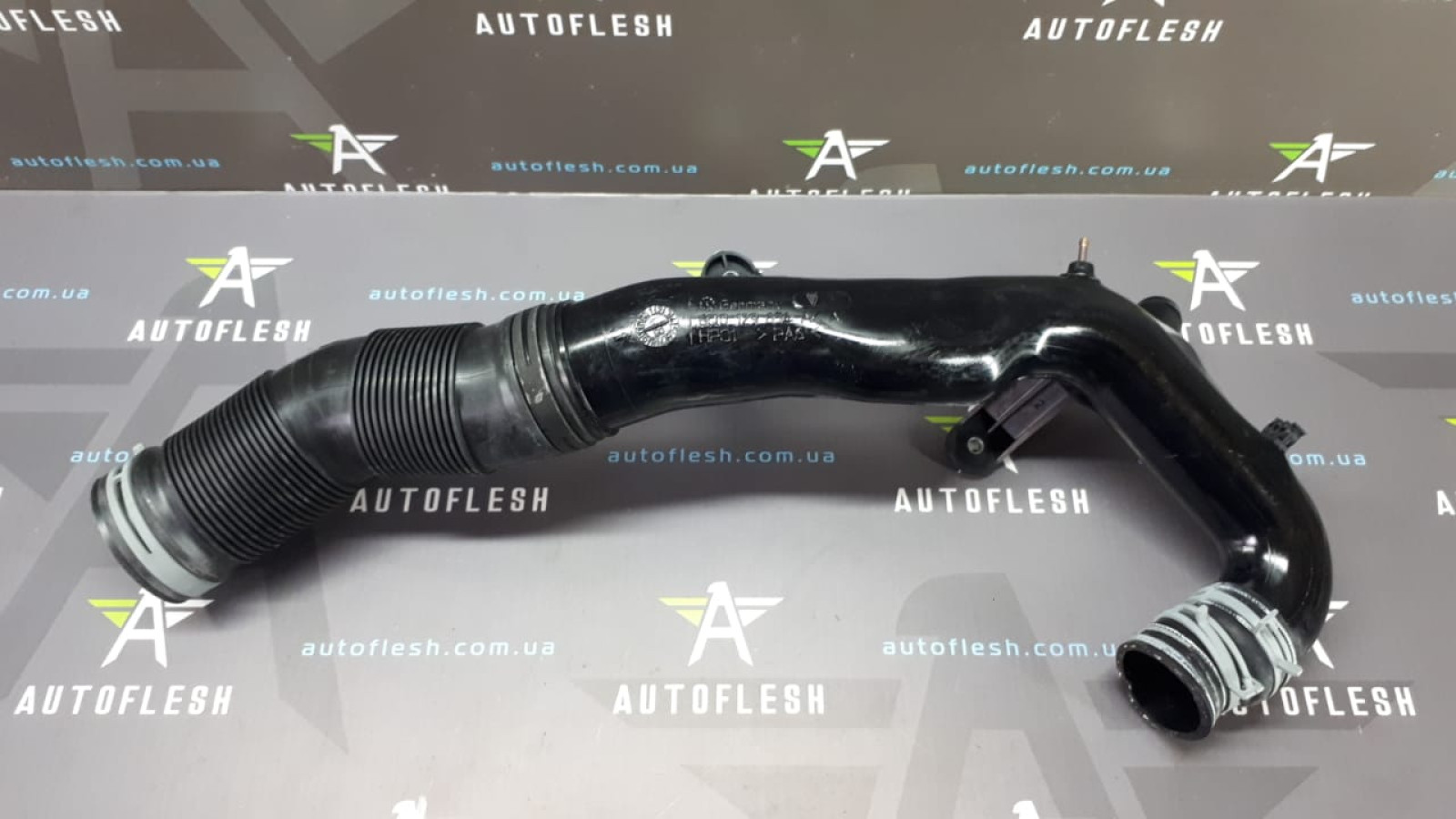Б/у патрубок воздушного фильтра/ патрубок турбины 6Q0129654AK, 6Q0129684C, 1.4 TDi для Seat/ Skoda/ Volkswagen