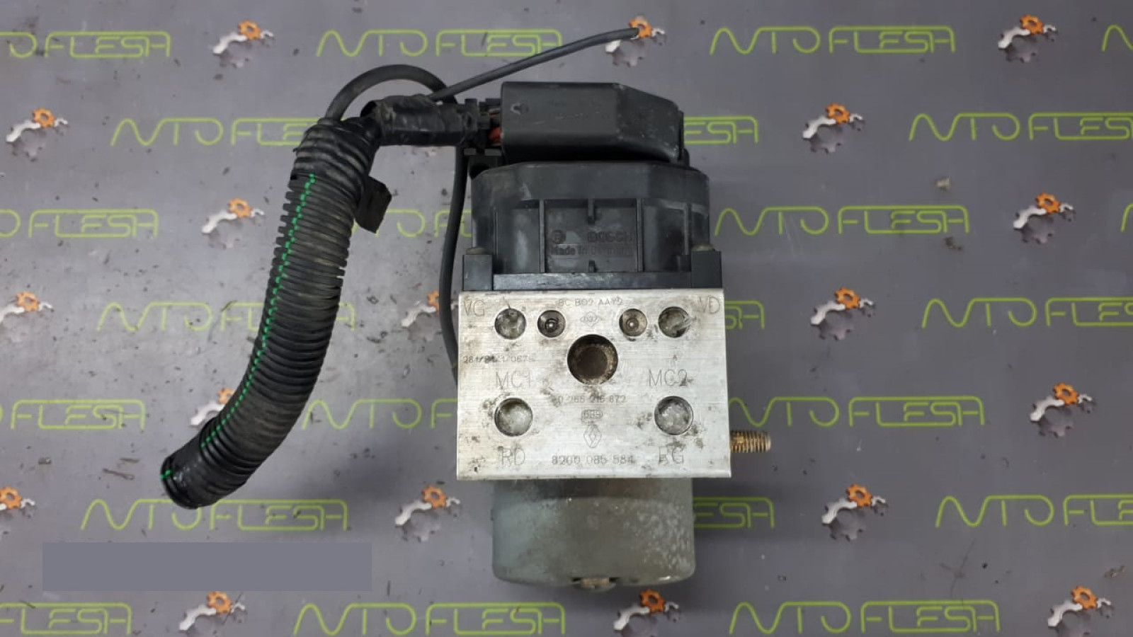 Б/у блок ABS 8200085584, 0265216872, 0273004621 для Renault Clio II