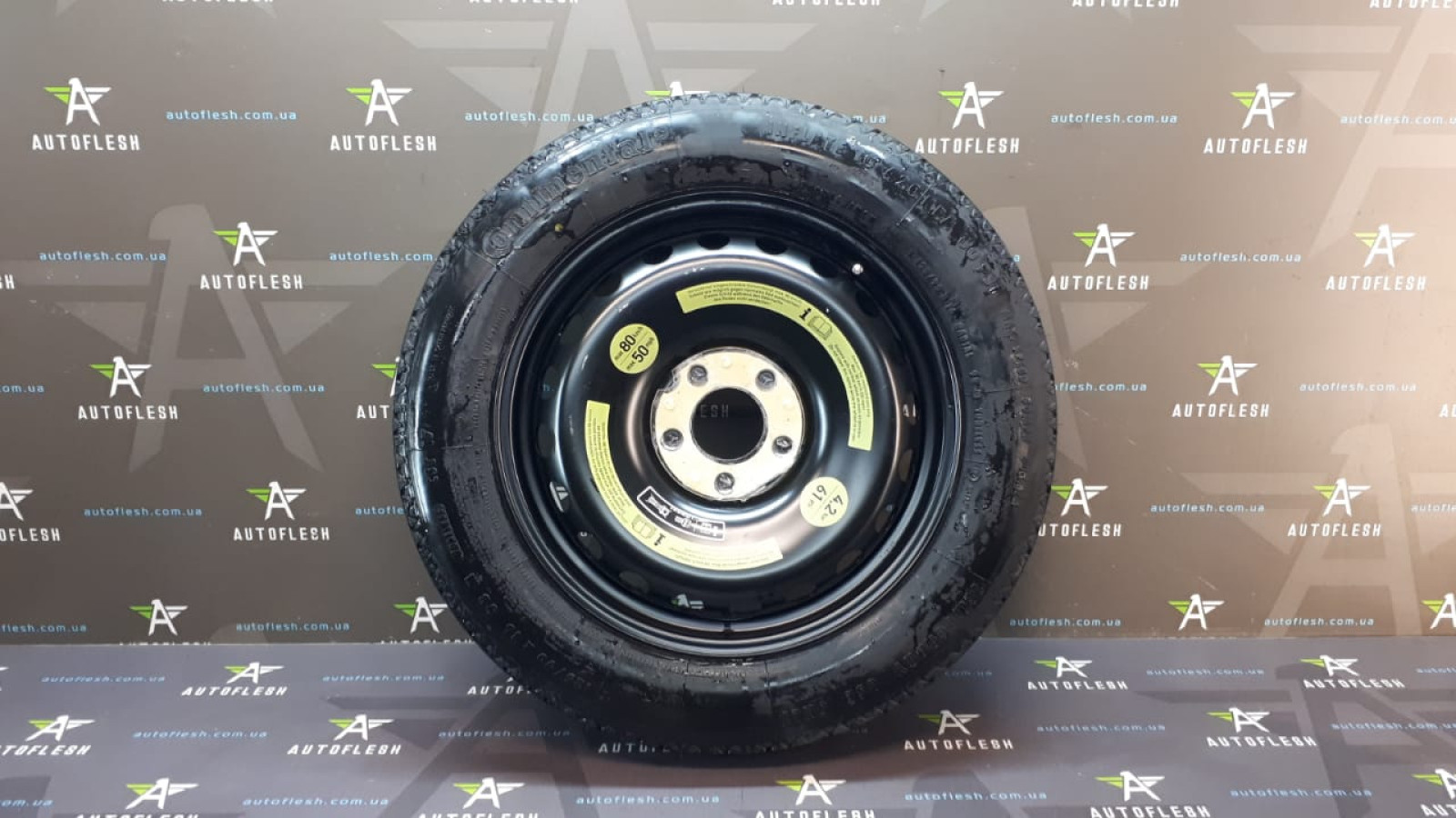 Б/у запаска/ докатка 2094000402, T125/90/R16, 3.50Bx16H2/ ET17 для Mercedes C-Class/ CLK Б/у запаска/ докатка 2094000402, T125/90/R16, 3.50Bx16H2/ ET17 для Mercedes C-Class/ CLK