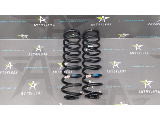 Пружина підвіски 8 витков 8200297954, 8200442032 Renault Scenic II бу