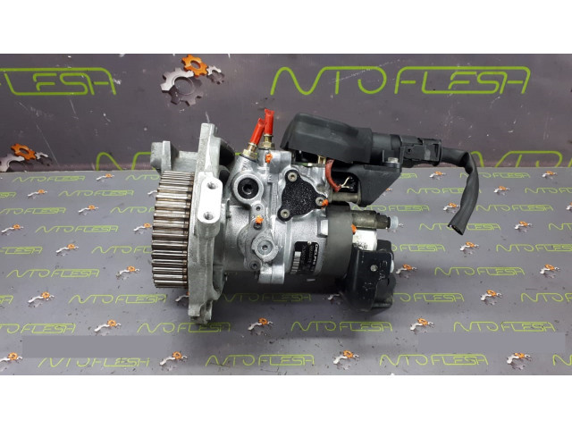 Б/у ТНВД R8640A111B, 7700115073, 1.9 D для Renault Clio II/ Kangoo Б/у ТНВД R8640A111B, 7700115073, 1.9 D для Renault Clio II/ Kangoo