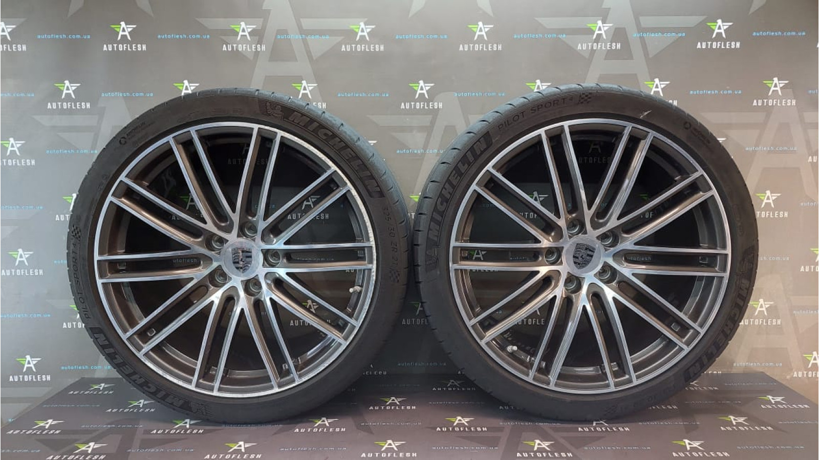 Б/у колеса с шинами R21, 971601025AE, 11.5Jx21H2/ ET69, разболтовка 5x130 для Porsche Cayenne/ Panamera Б/у колеса с шинами R21, 971601025AE, 11.5Jx21H2/ ET69, разболтовка 5x130 для Porsche Cayenne/ Panamera
