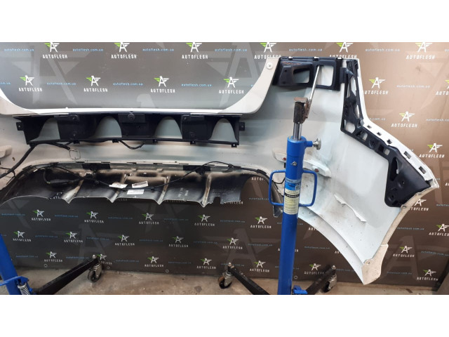 Б/у бампер задний в сборе под парктроник BS71A17906A, 1726322 для Ford Mondeo IV Б/у бампер задний в сборе под парктроник BS71A17906A, 1726322 для Ford Mondeo IV