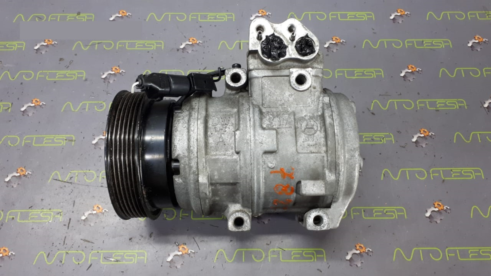 Б/у компрессор кондиционера 162502920J, 2.0 CRDi для Hyundai/ KIA