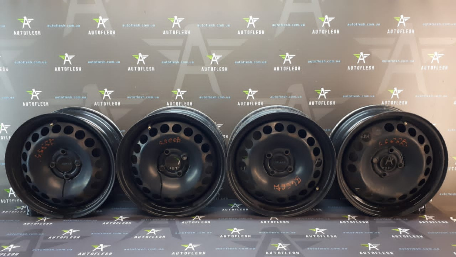 Б/у диски R15, 6Jx15/ ET39, разболтовка 4х100 для Opel Corsa D, Meriva/ Toyota