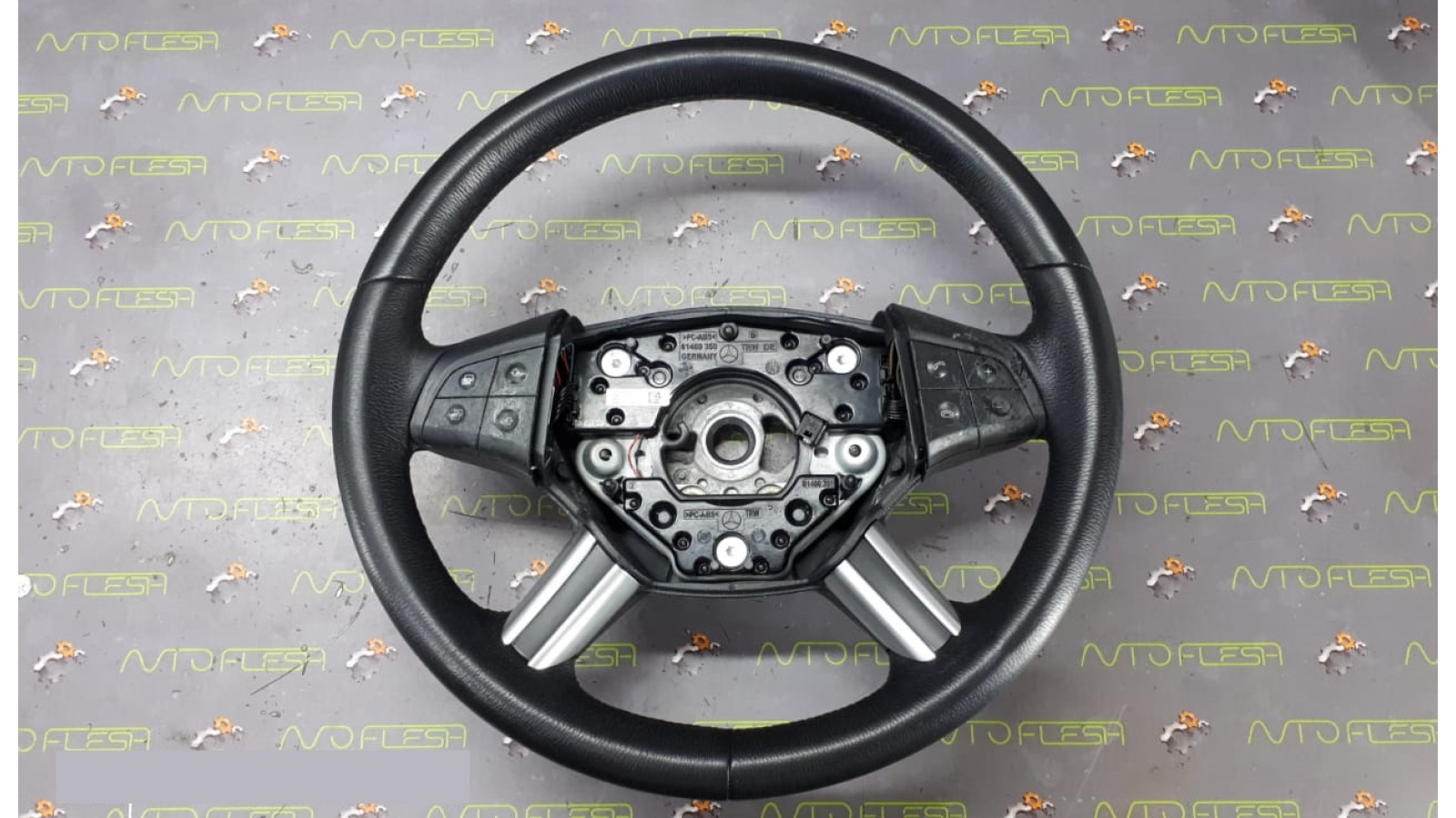Б/у руль (кожа)/ мультируль A1644604703 для Mercedes B-Class/ ML-Class/ R-Class