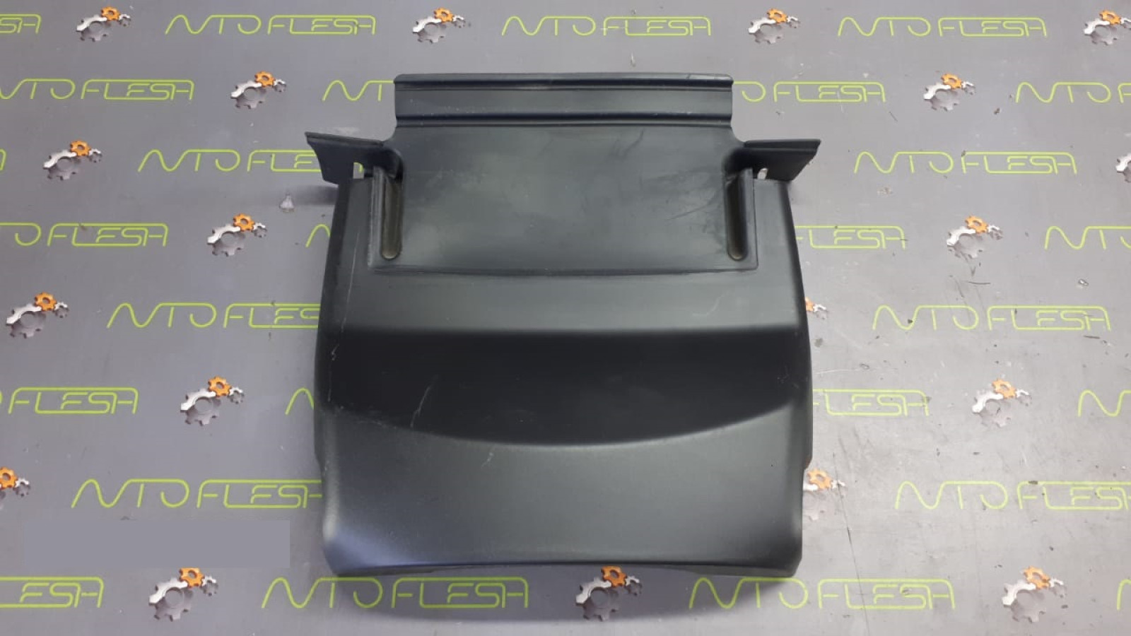 Б/у кожух рулевой колонки верхний BBP360221 для Mazda 3