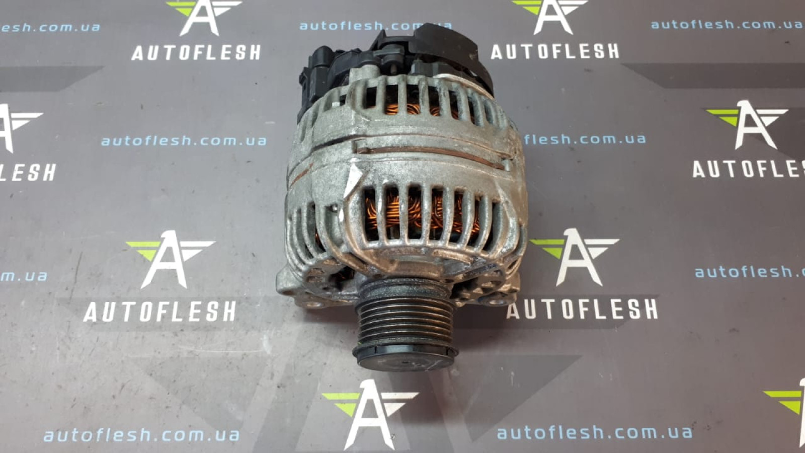 Б/у генератор 06F903023F, 0124525091 для Audi/ Seat/ Skoda/ Volkswagen